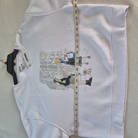 DKNY Women's White Graphic Sweatshirt, size XL - Picture 9 of 12